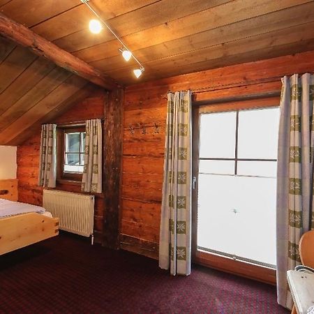 Hochwart Hof Bed & Breakfast Panzió Saalbach-Hinterglemm Kültér fotó