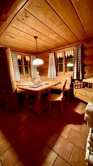 Hochwart Hof Bed & Breakfast Panzió Saalbach-Hinterglemm Kültér fotó